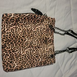 Jessica Simpson purse